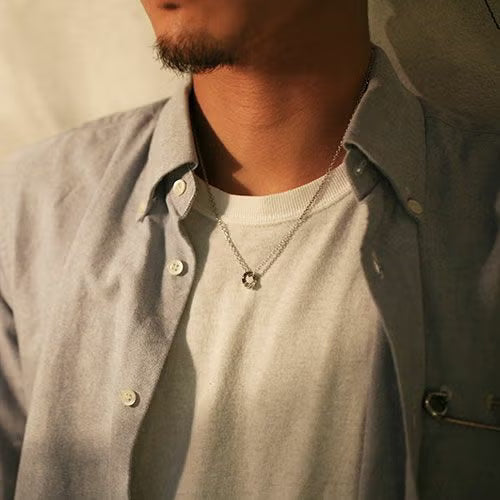 米奇和米妮握手项链 - 黑色 / 同款项链