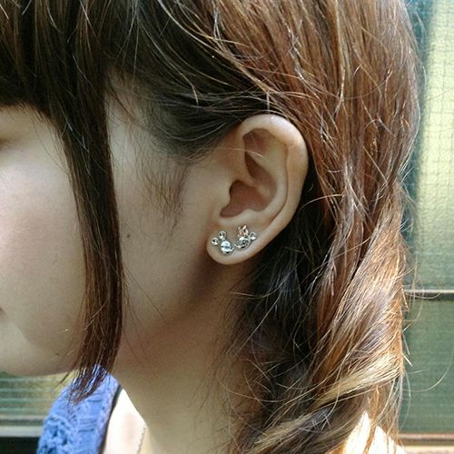 米奇和米妮亲吻耳环/亲吻耳环(双耳)