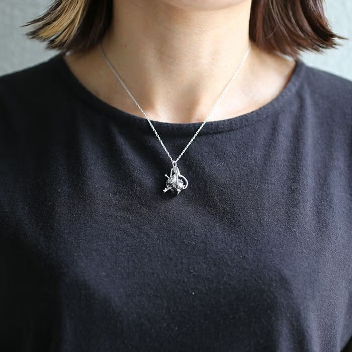 TOYSTORY Little Green Men Crane Necklace