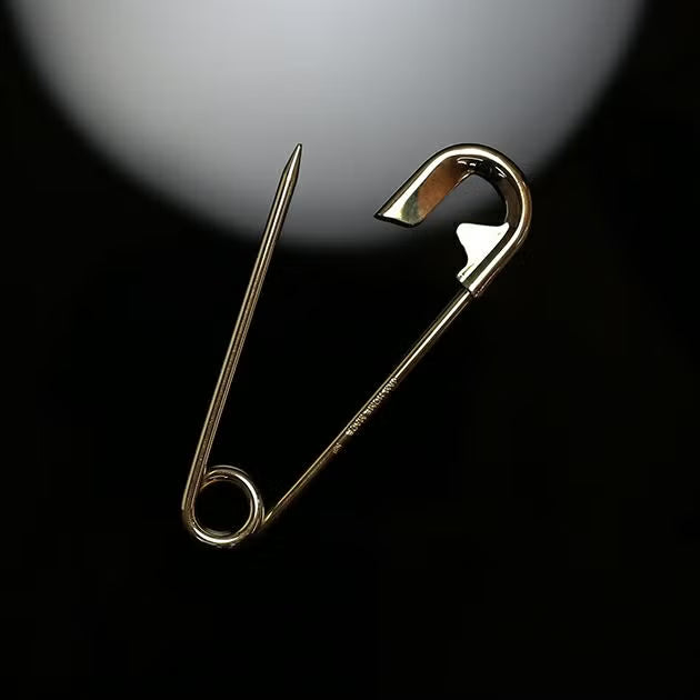 Customized Safety Pin M / Keychain - 18K Yellow Gold