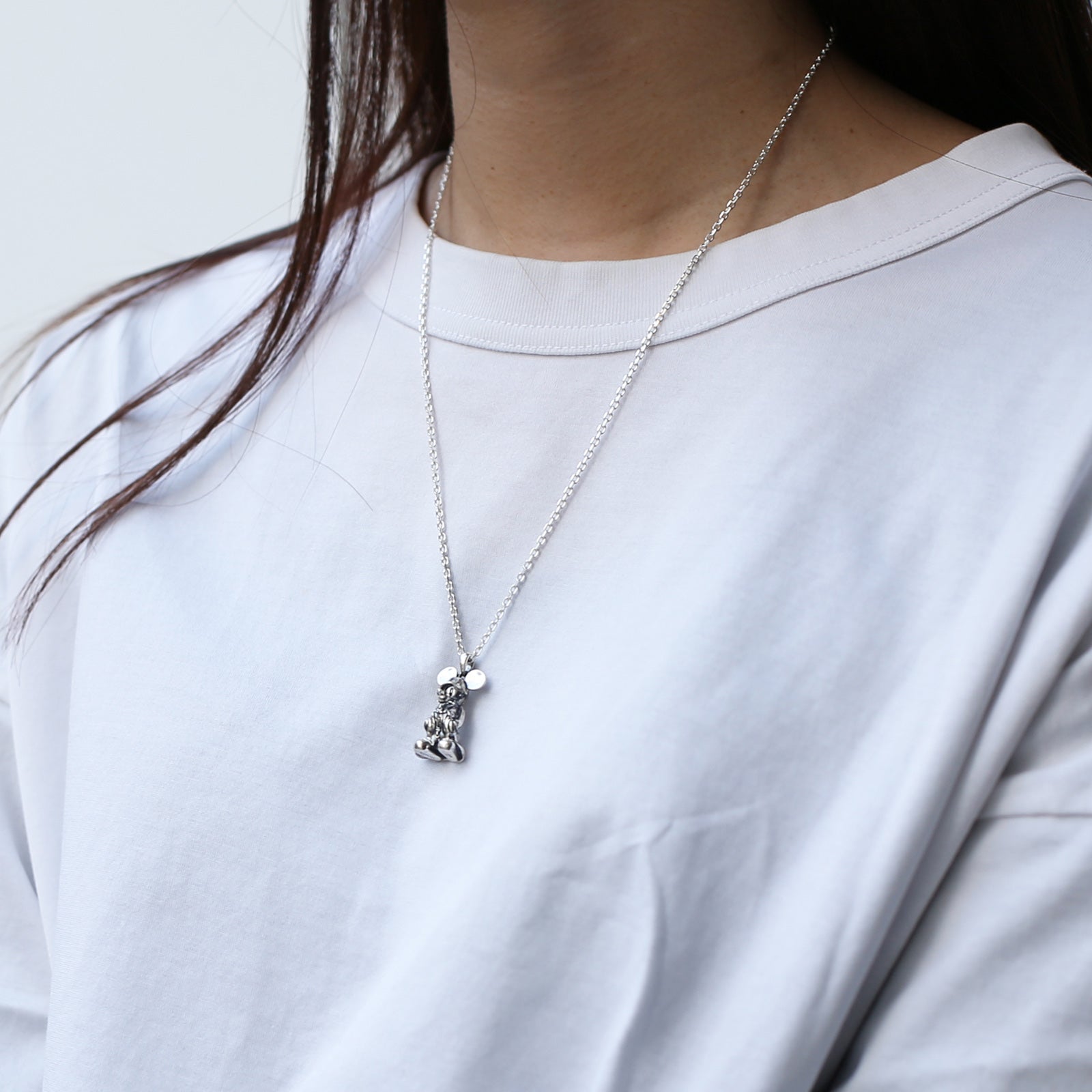 王国之心“国王(米奇老鼠)”项链 - 浅色(银色)