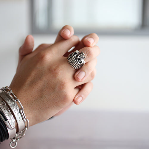 Pirates of the Caribbean: On Stranger Tides Skullstone Ring (Ring)