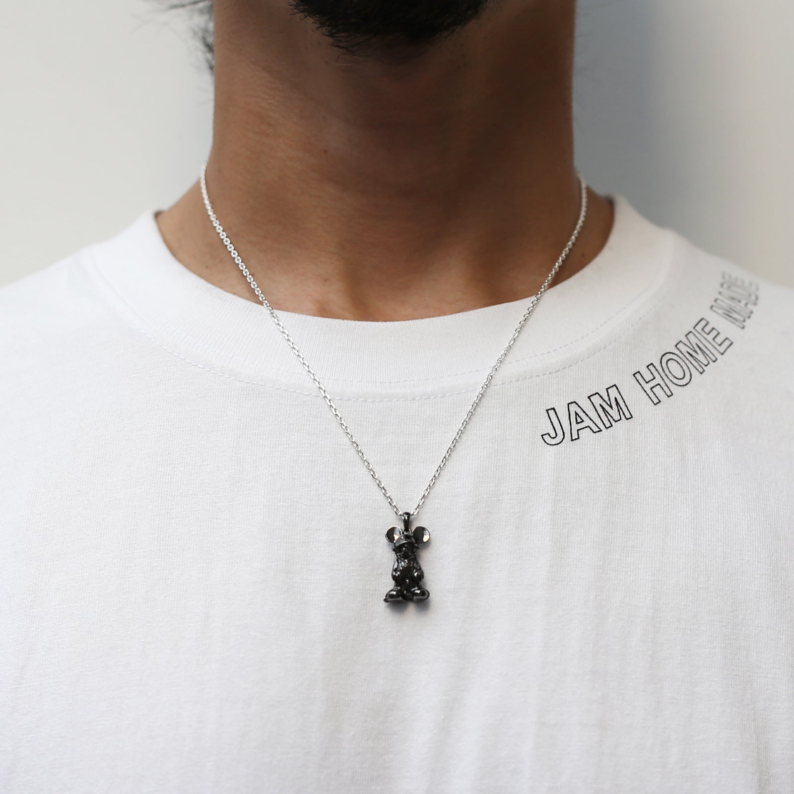 Kingdom Hearts "King (Mickey Mouse)" Necklace - Darkness (Black)