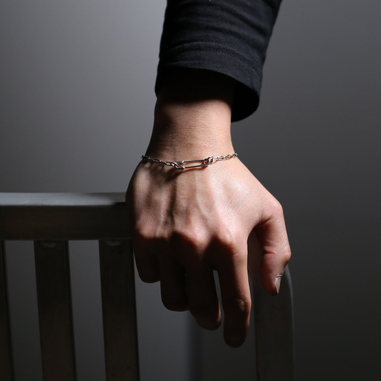 Long Safety Pin Azuki Chain Diamond Bracelet S - Silver (Smoked Finish)