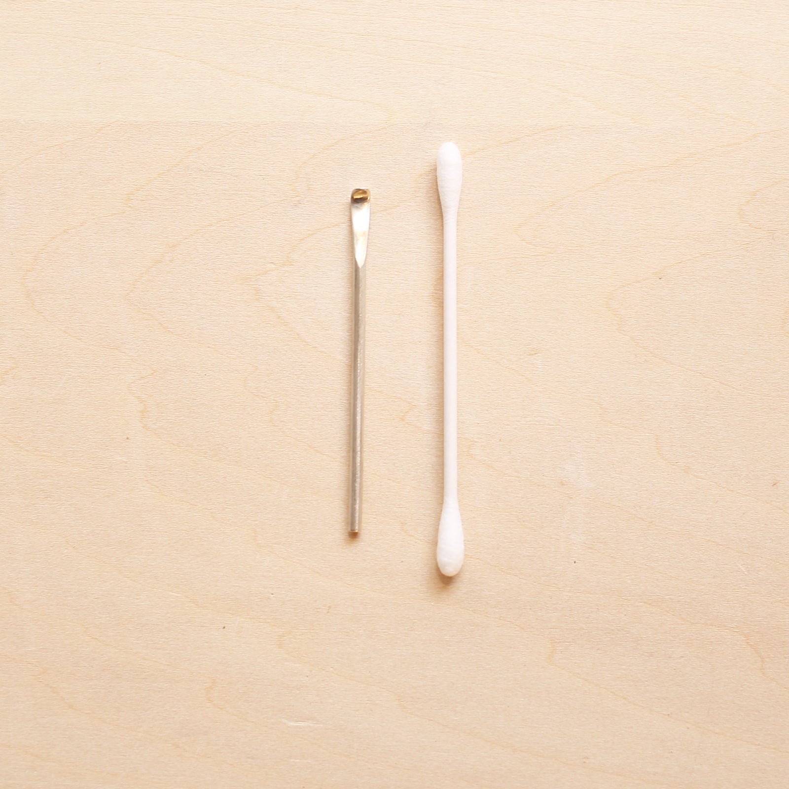 Silver Ear Pick / Silver Jubilee