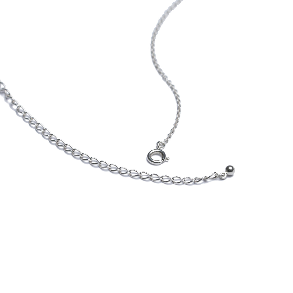 x GLOOMY CLOVER Necklace in Silver