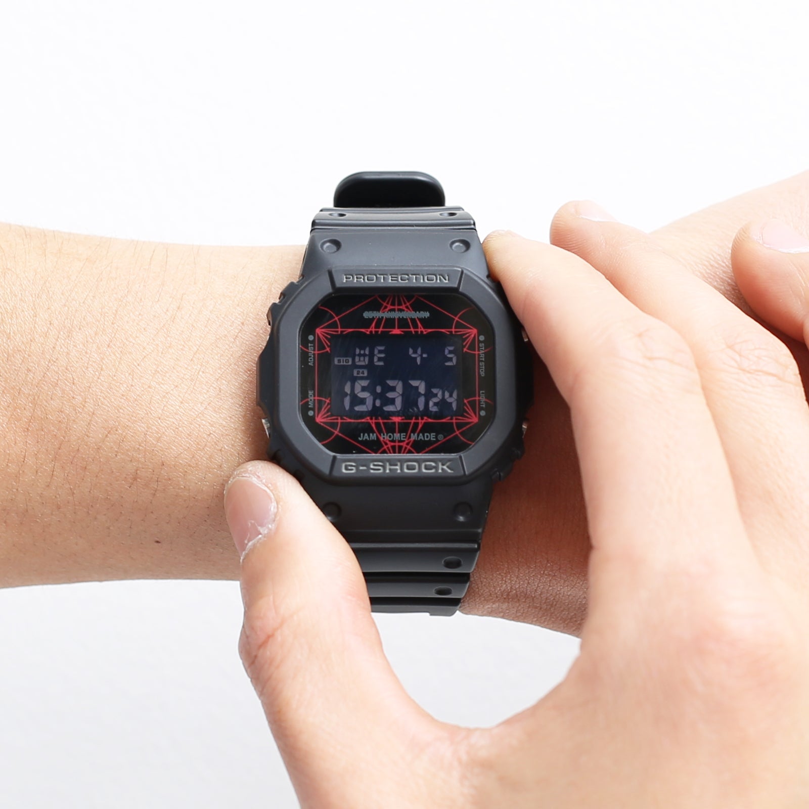 × G-SHOCK collaboration watch / wristwatch