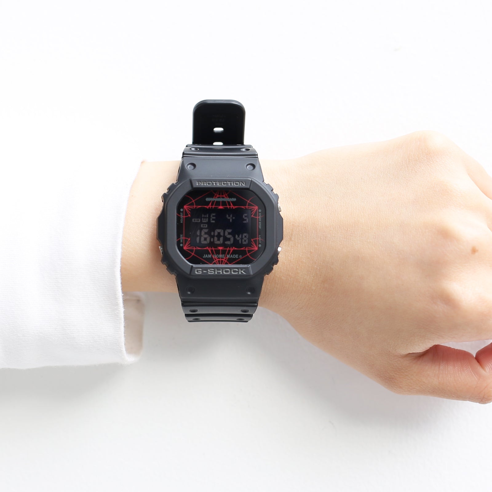 × G-SHOCK collaboration watch / wristwatch
