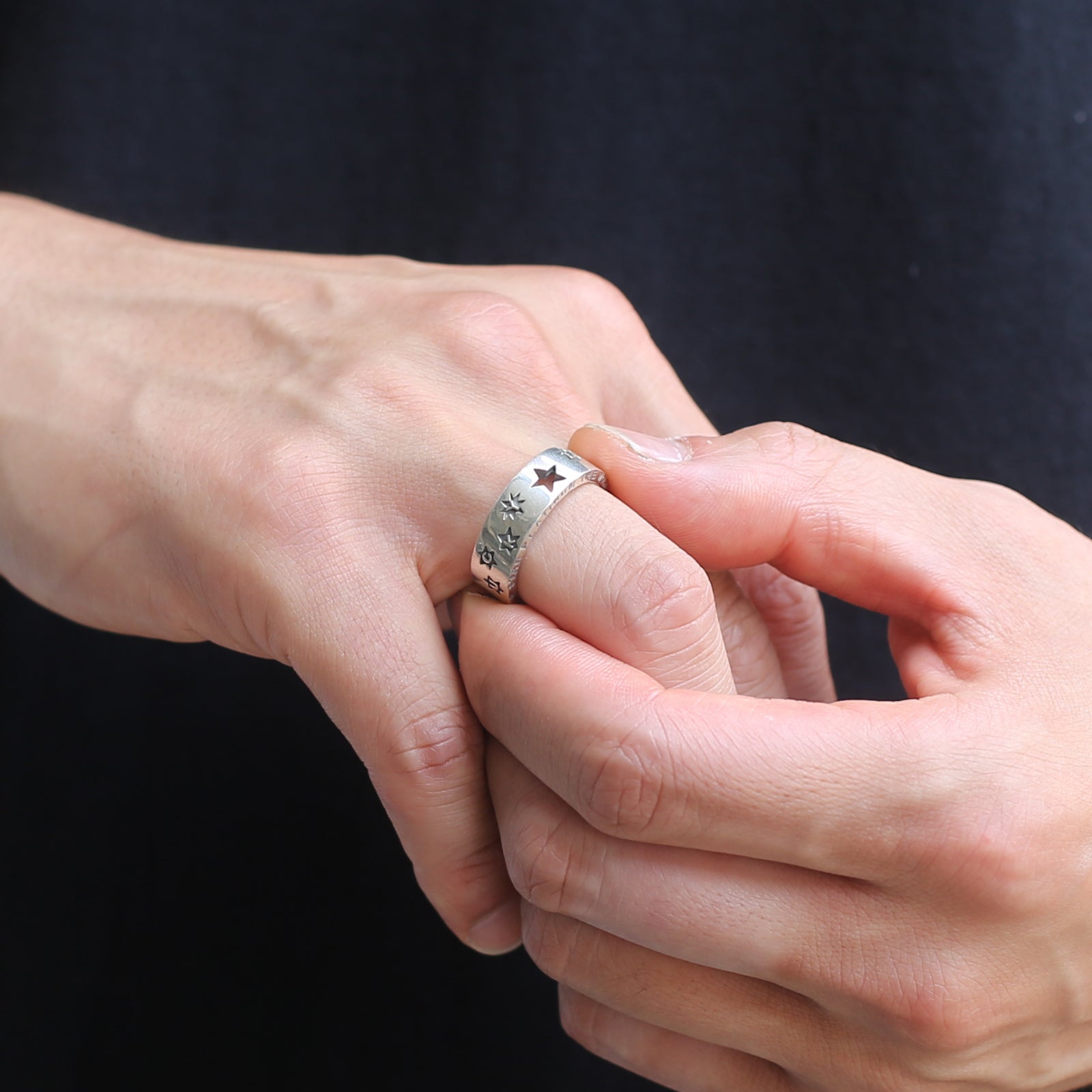 《JOJO的奇妙冒險:星塵鬥士》白金之星戒指