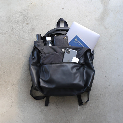 Ethical Leather Daypack Backpack 25L