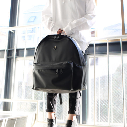 Ethical Leather Daypack Backpack 25L
