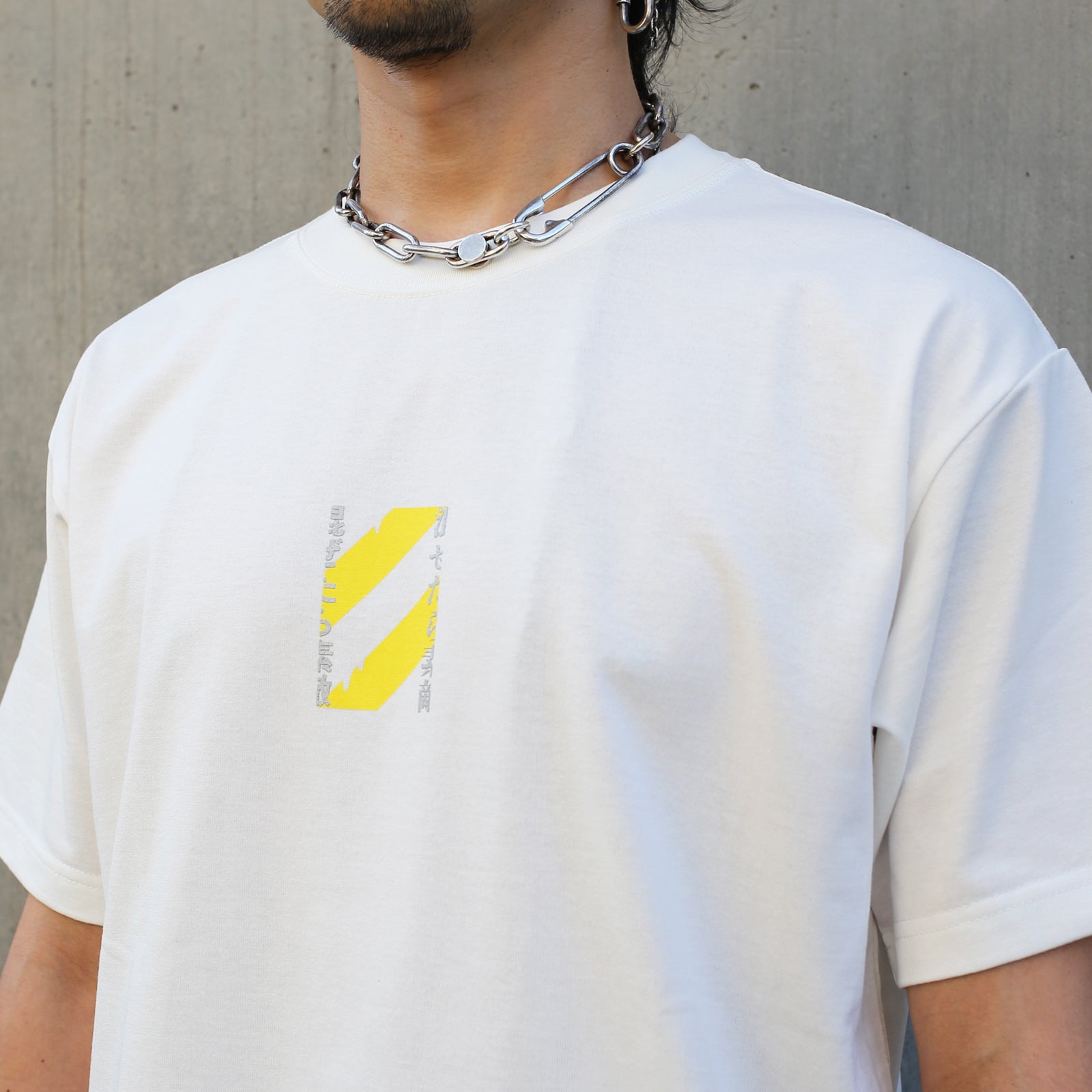 25 + 1 = NICOICHI Graphic T-Shirt / White