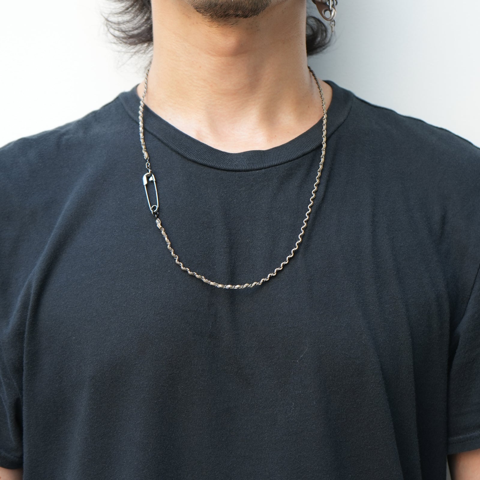ToraTape Chain Neck & Wallet Chain (Thin / Black & Gold)