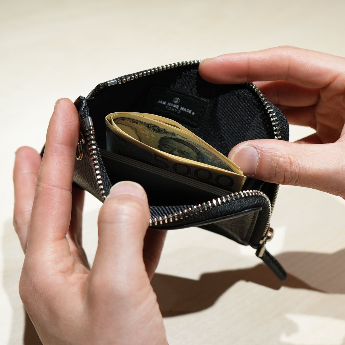 4NK Trick Mini Zip Multi Wallet Cashless Wallet / L-Shaped Zipper / Bifold / Eyelet