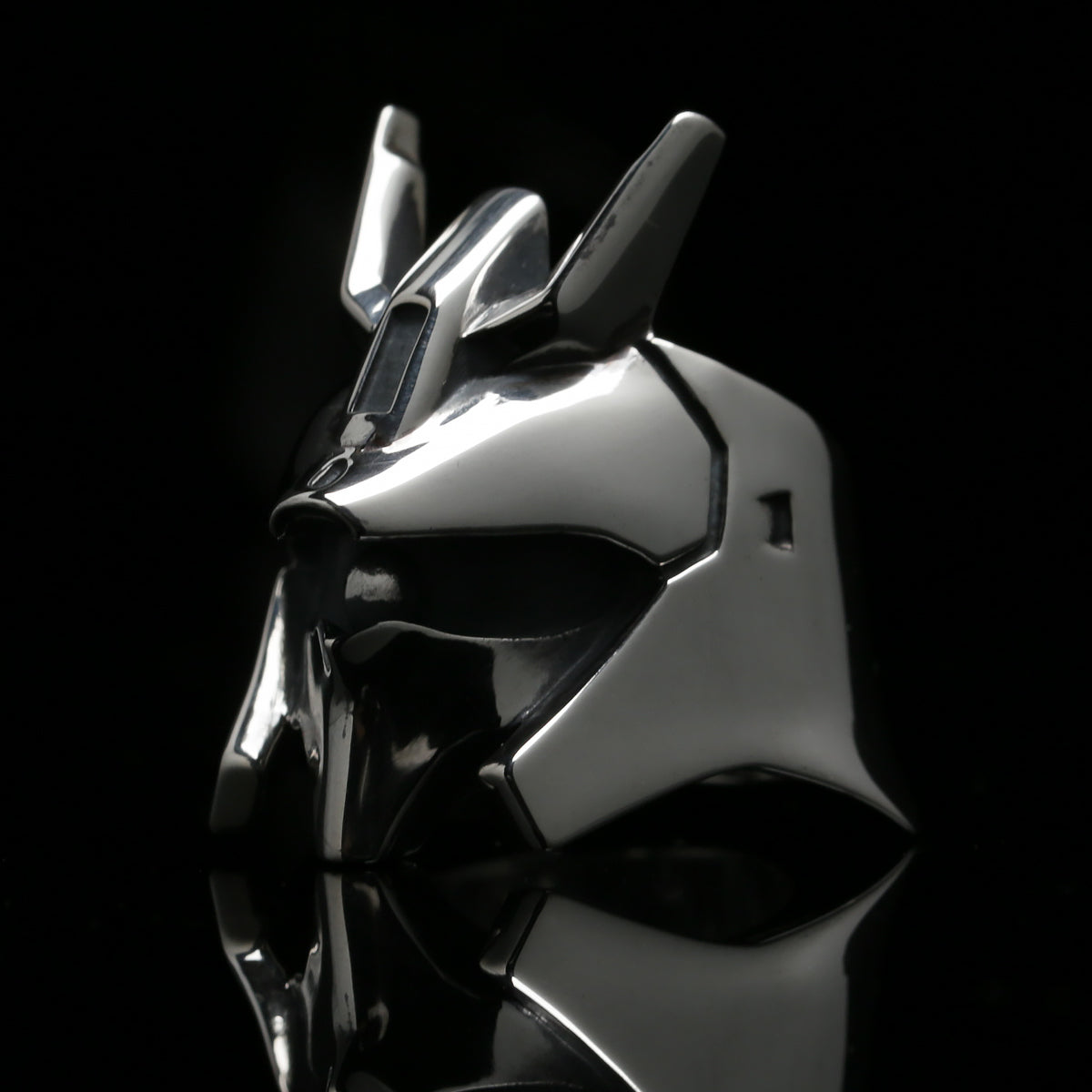 Mobile Suit Gundam: Char's Counterattack Sazabi Face Ring