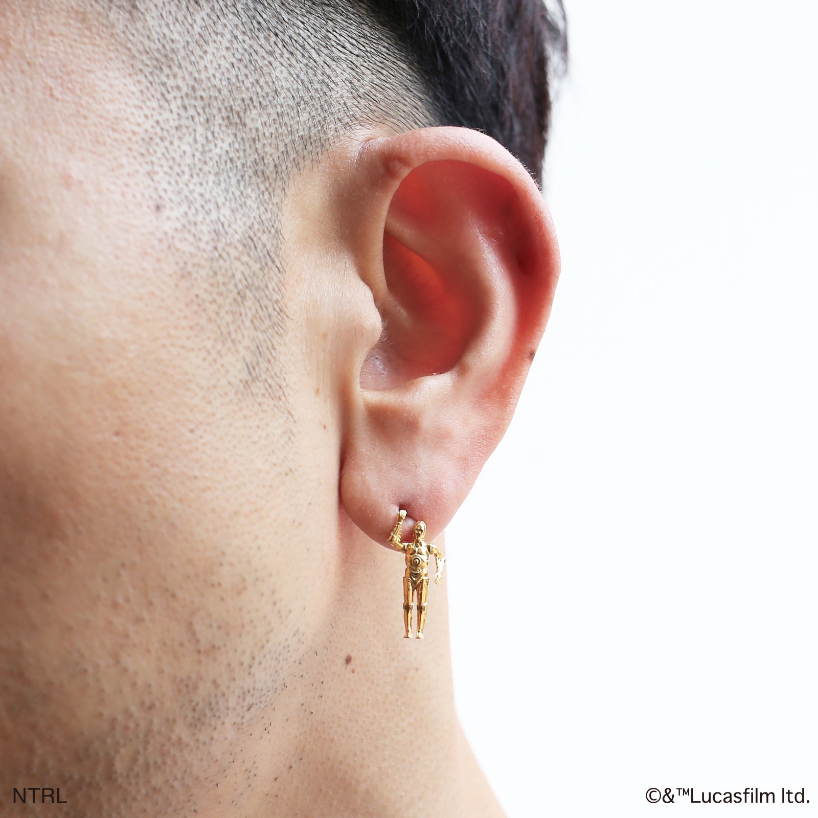 星球大战™ C-3PO 吊坠耳环(单只)