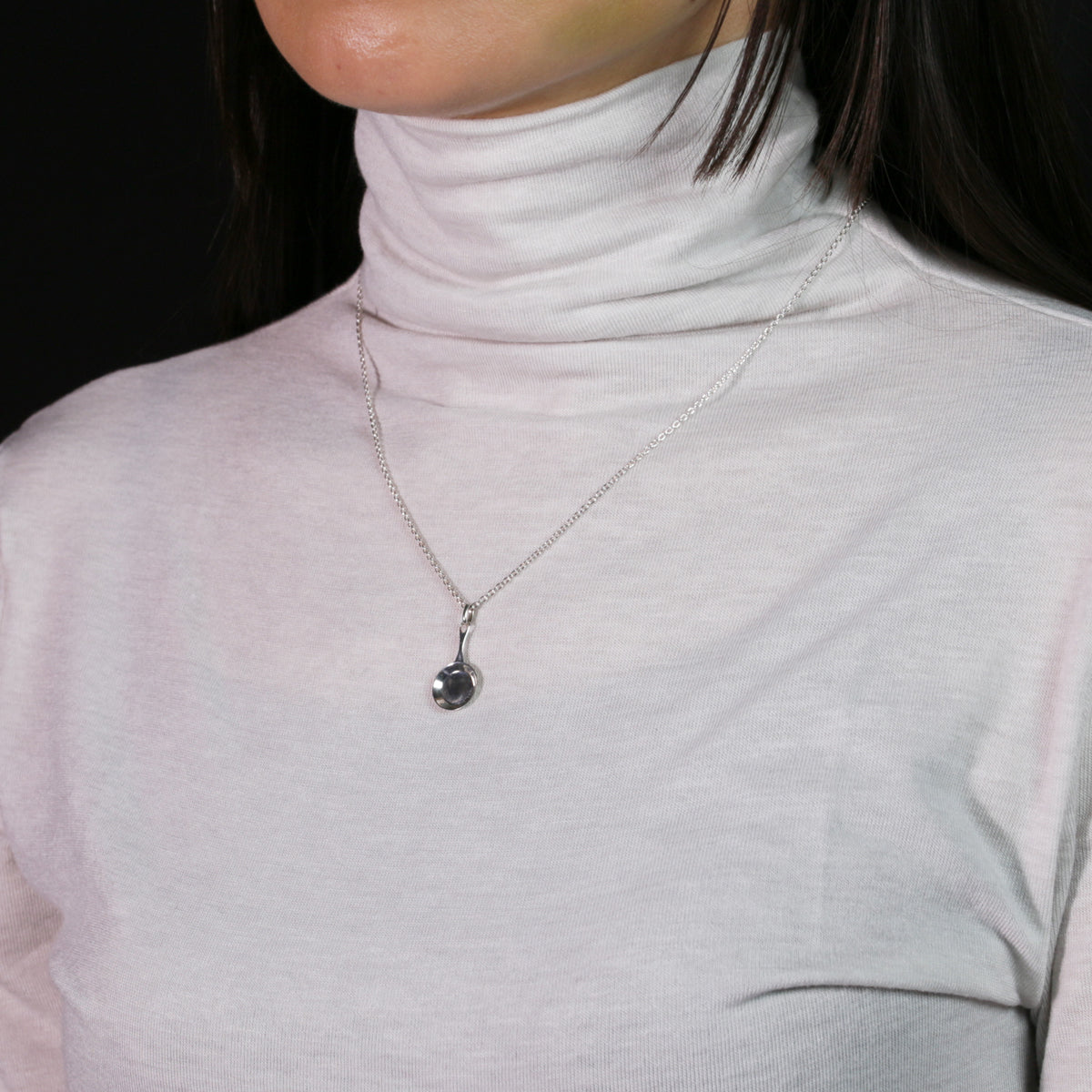 長髮公主平底鍋項鍊 銀色