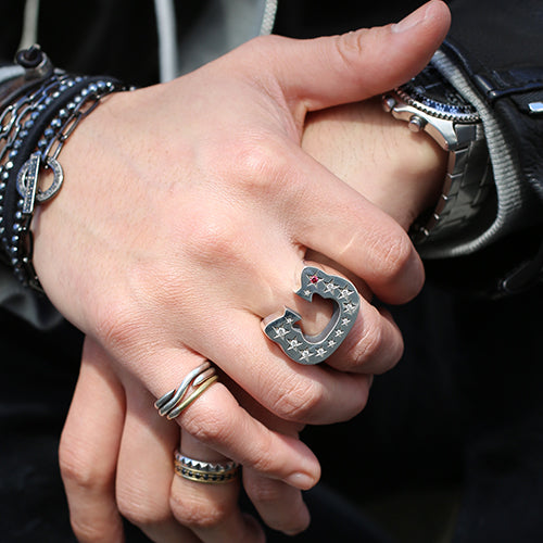 Hello Kitty Horseshoe Ring - Pavé