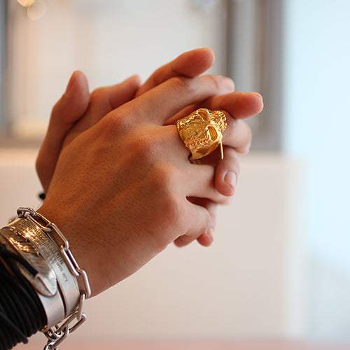 Pirates of the Caribbean: Dead Men Tell No Tales Skull Ring - 18K Yellow Gold