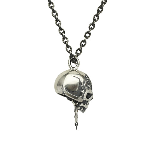 Pirates of the Caribbean: Dead Men Tell No Tales Skull Necklace - Silver