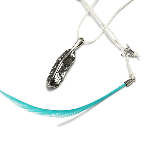 Snow White with the Red Hair Popo Feather Necklace