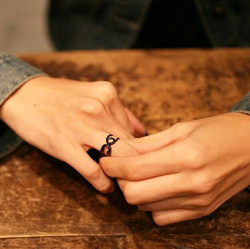 Safety Pin Ring S - Black
