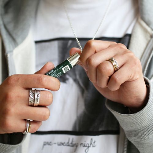 Lip Cap Necklace - Green