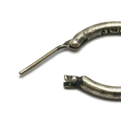 星球大战™介绍信息耳环 - 银色（烟熏色）（单只）