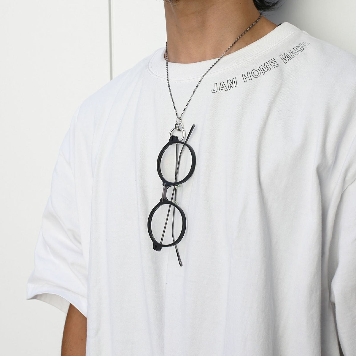 JAM Eyelet Glasses Holder Necklace