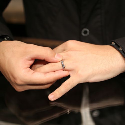 Mickey Mouse & Minnie Mouse Mwah Ring / Kiss Ring