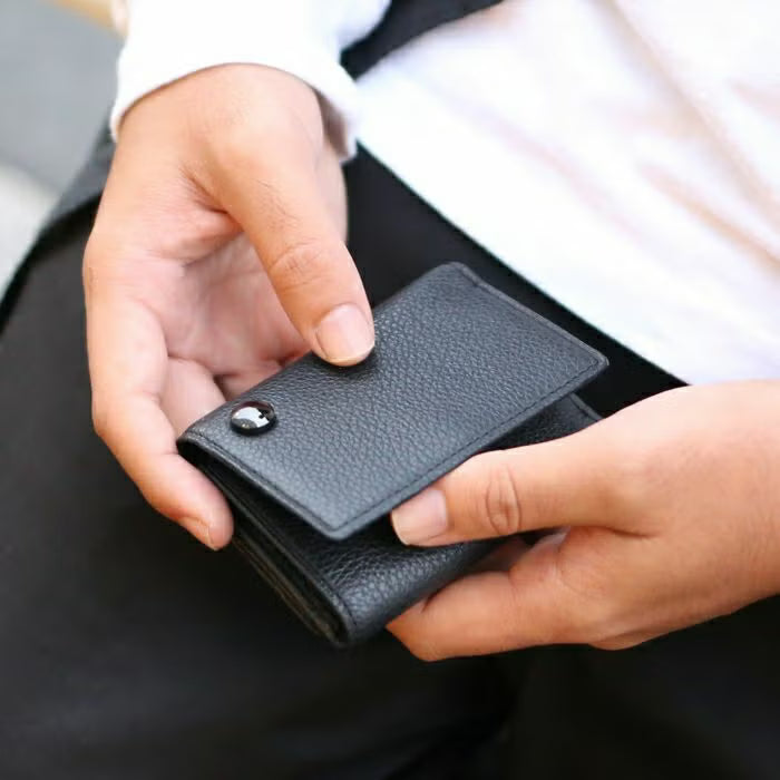 Cowhide Leather REIWA Compact Mini Wallet Oval Tri-fold Wallet / Fragment Case