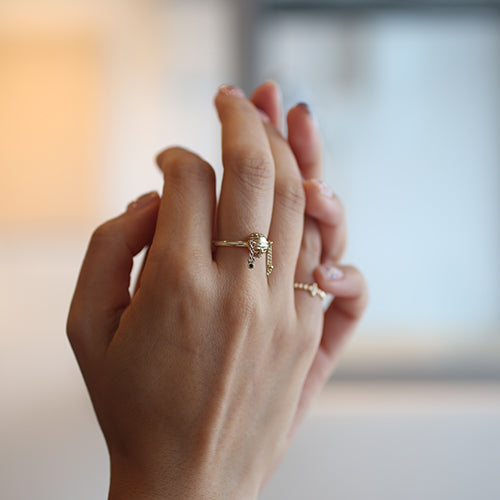Pirates of the Caribbean: World's End Skull Ring - Gold (Small)
