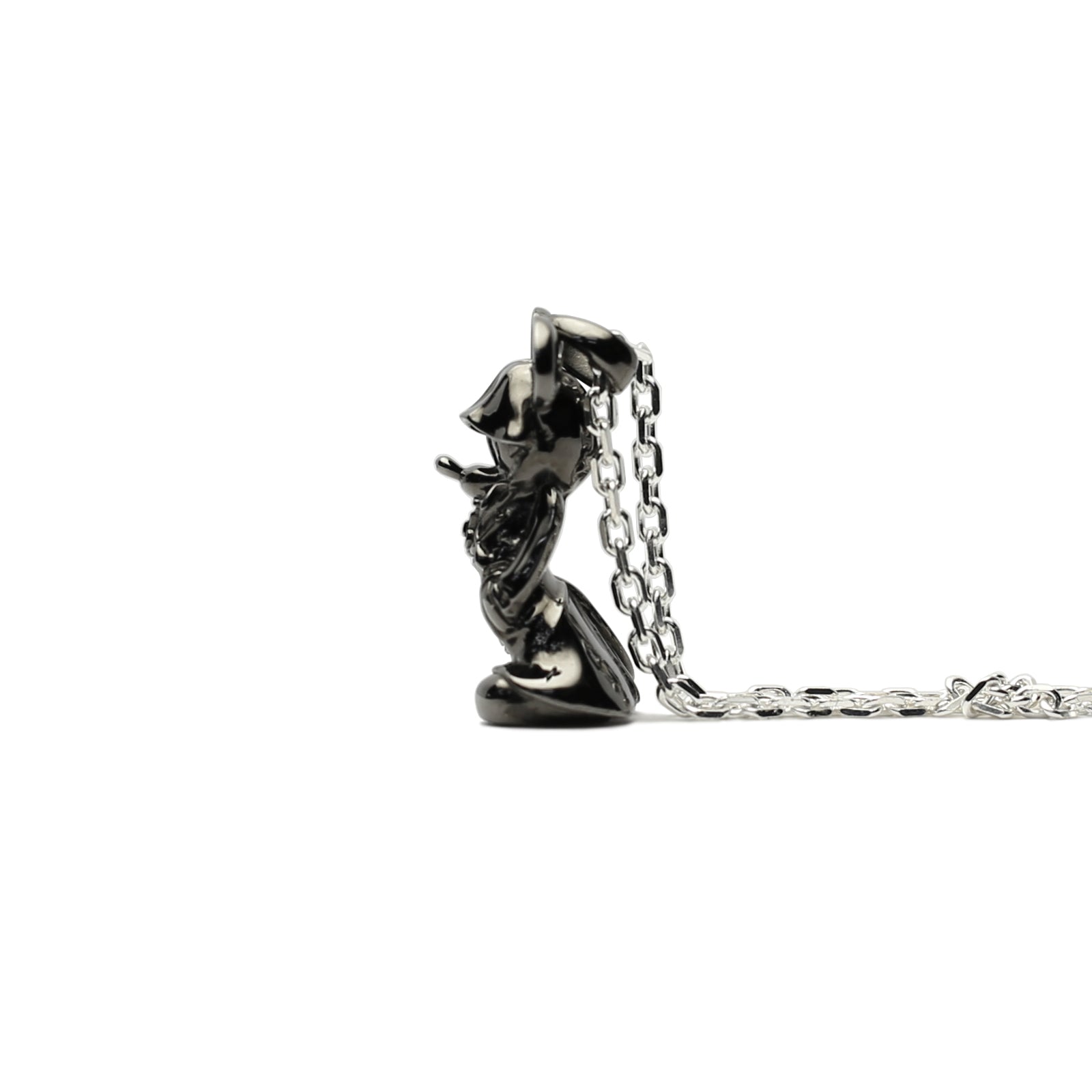 Kingdom Hearts "King (Mickey Mouse)" Necklace - Darkness (Black)