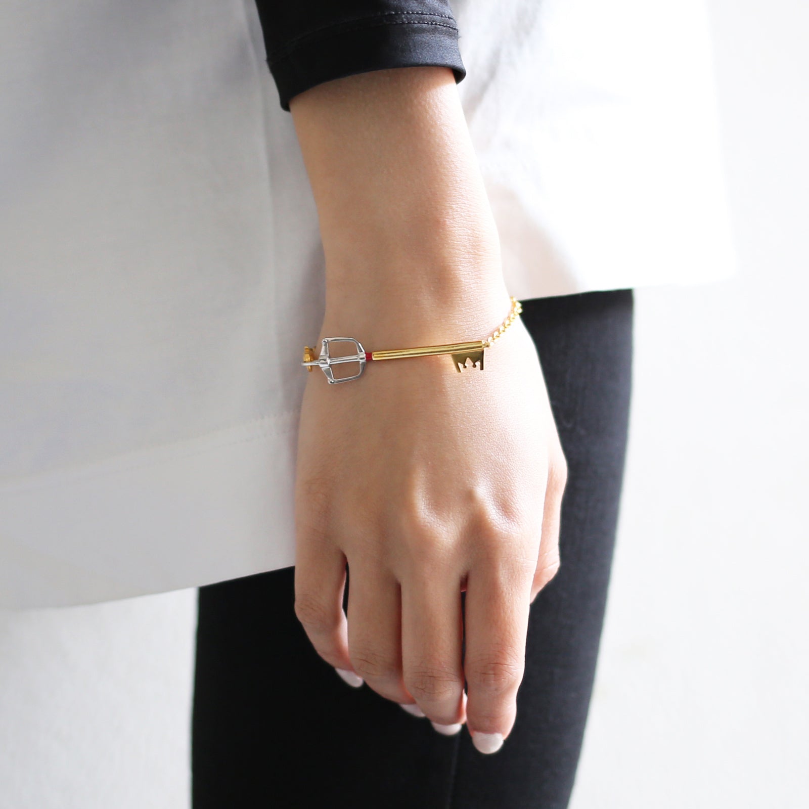 Kingdom Hearts Keyblade Bracelet "King (Mickey Mouse)" Kingdom Chain D