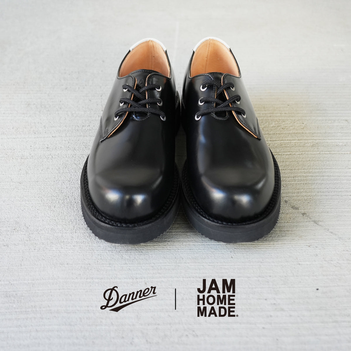 ×DANNER UTOPIA Half Postman Shoes