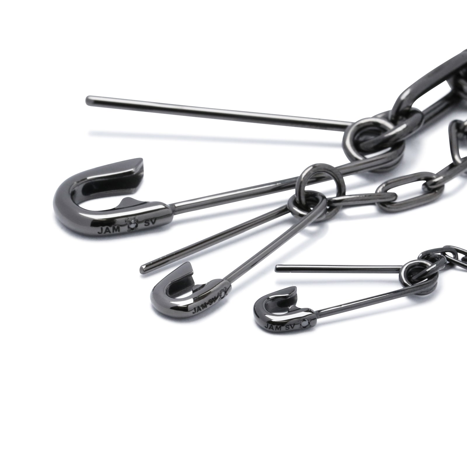 Long Safety Pin Azuki Chain Diamond Bracelet M - Black