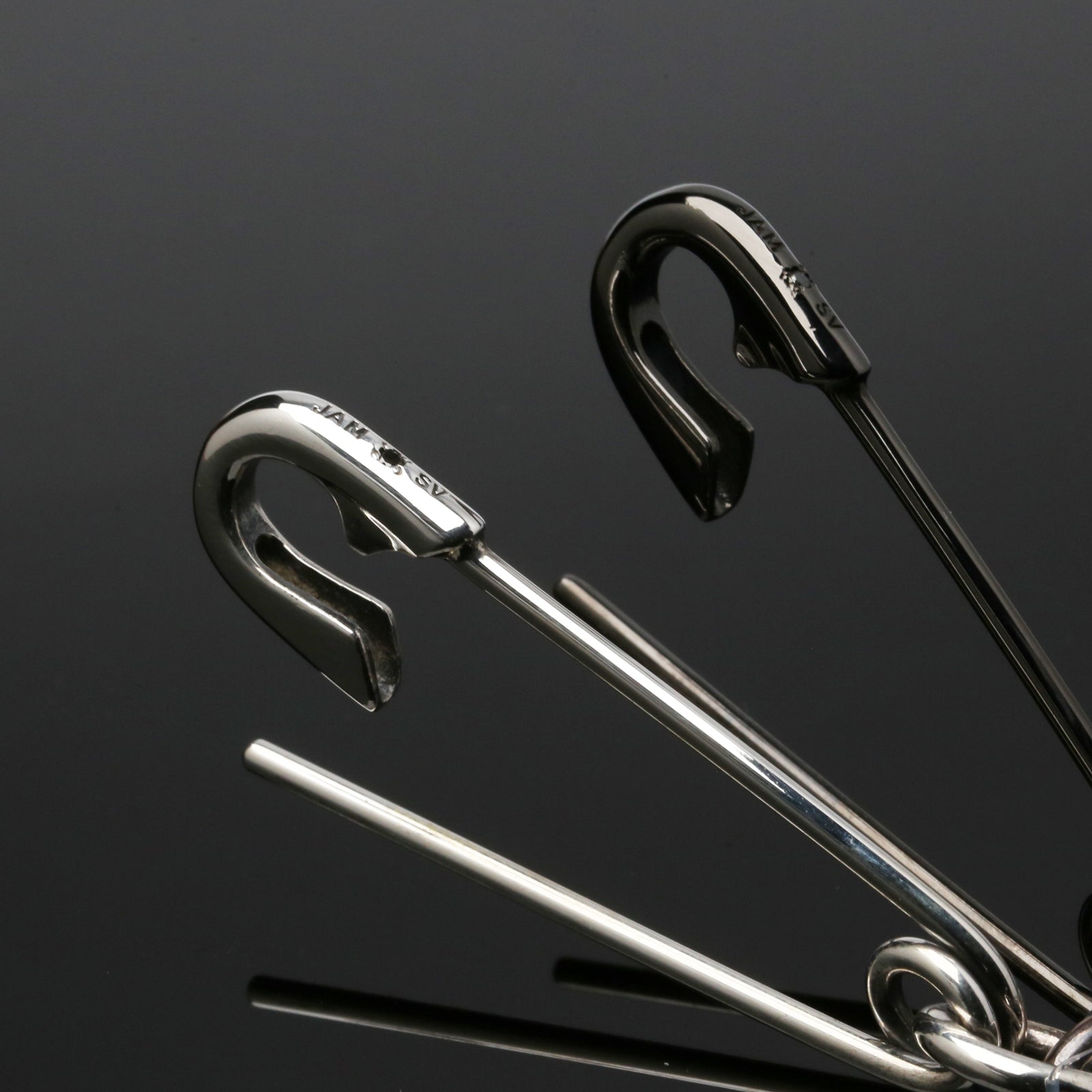 Safety Pin Azuki Chain Diamond Bracelet L - Silver