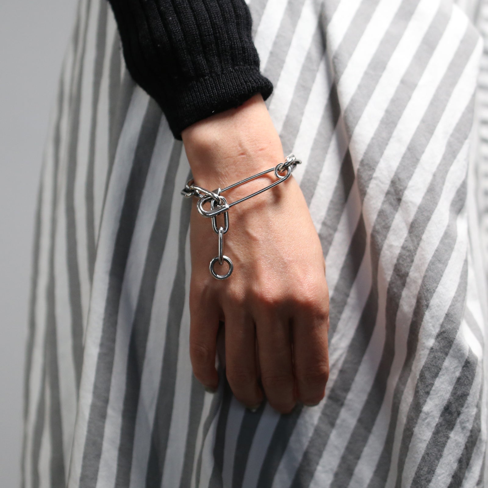 Safety Pin Azuki Chain Diamond Bracelet L - Silver