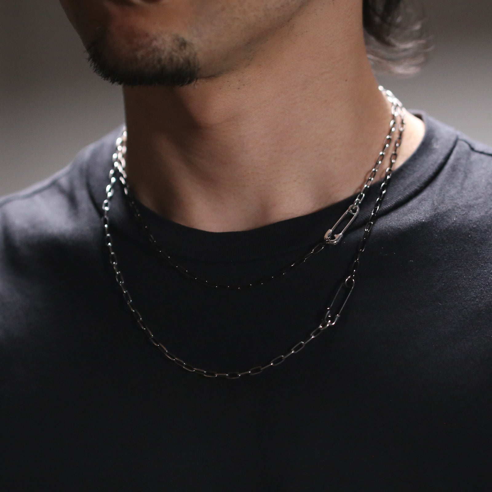 Safety Pin Long Azuki Chain Diamond Necklace S - Silver (Smoked Finish)