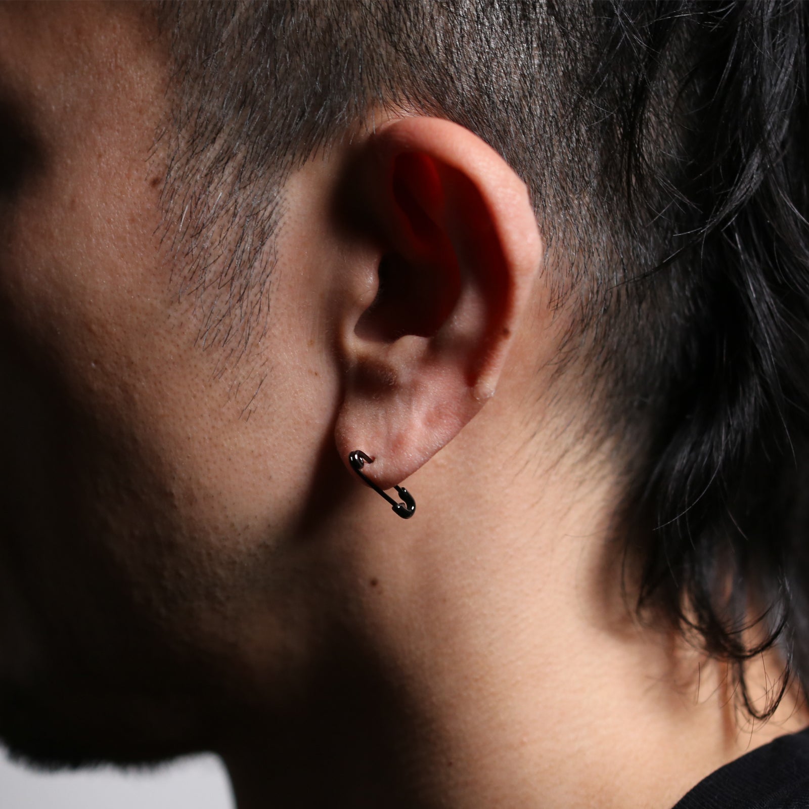 Safety Pin Diamond Earrings XS - Black / Single Ear