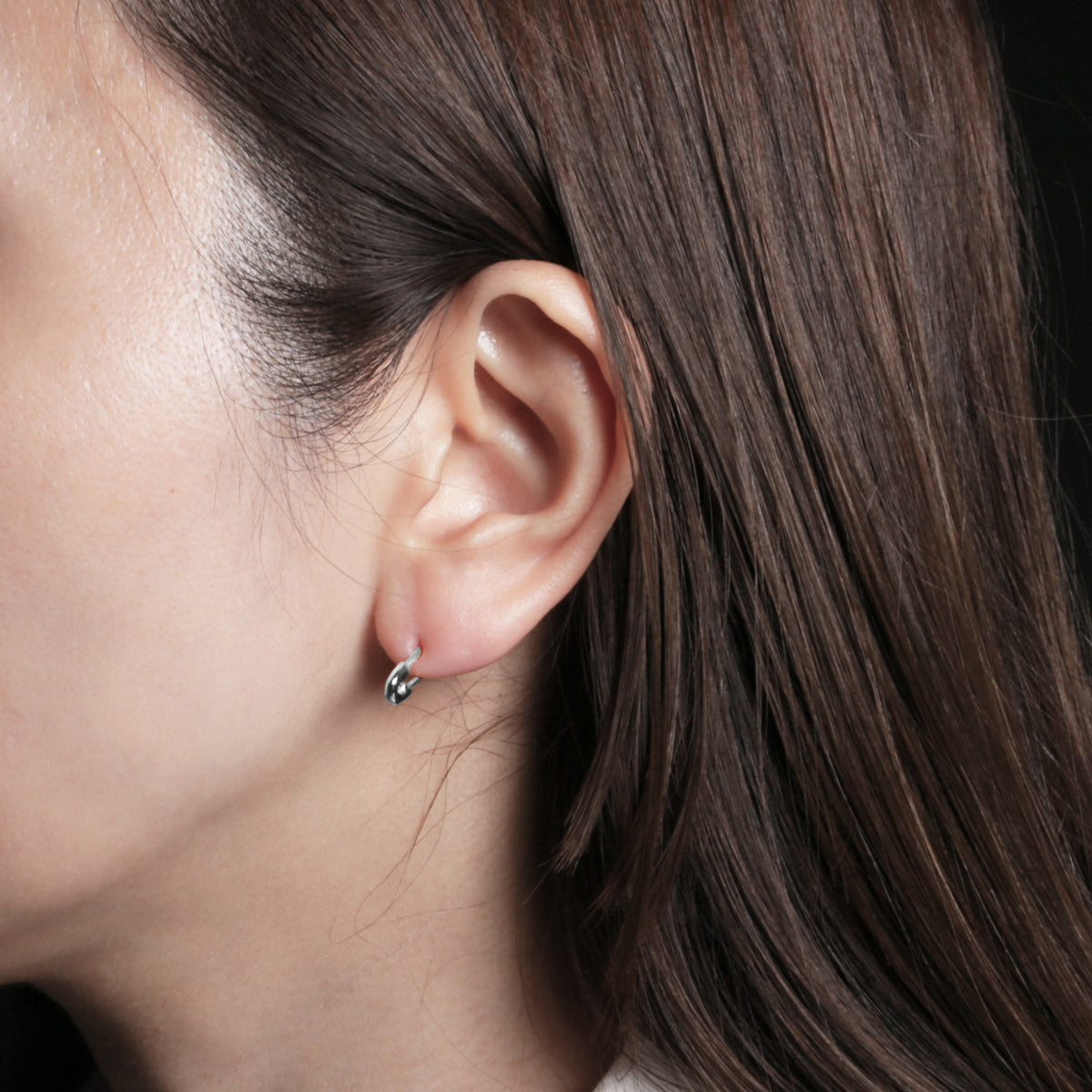 别针钻石耳环 XS - 银色（镜面抛光）/ 单只