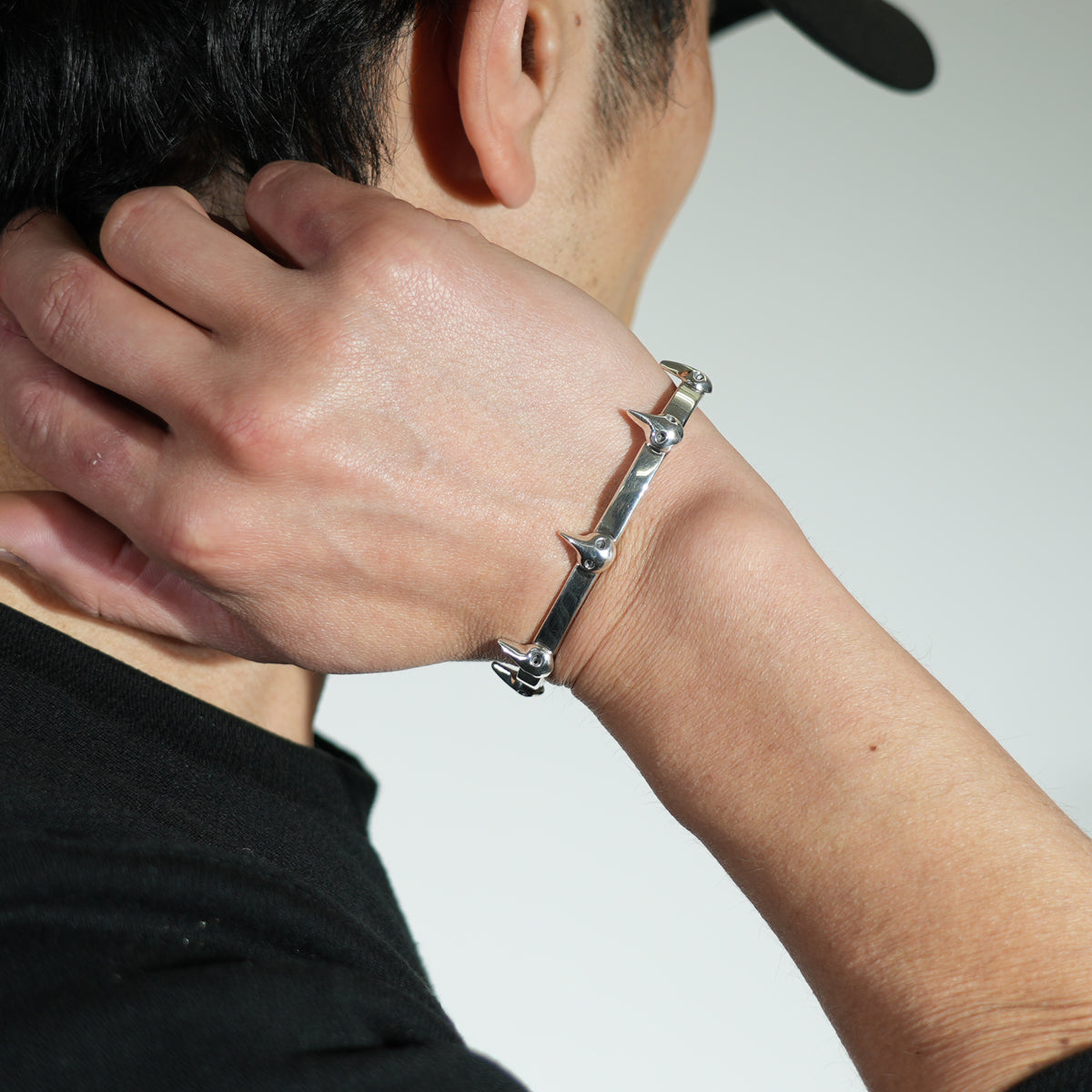×RADIO EVA SACHIEL Face Bangle/Bracelet