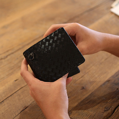 Inden - Indenya Birthstone Bifold Wallet Anechoic Chamber Pattern/ Medium Wallet