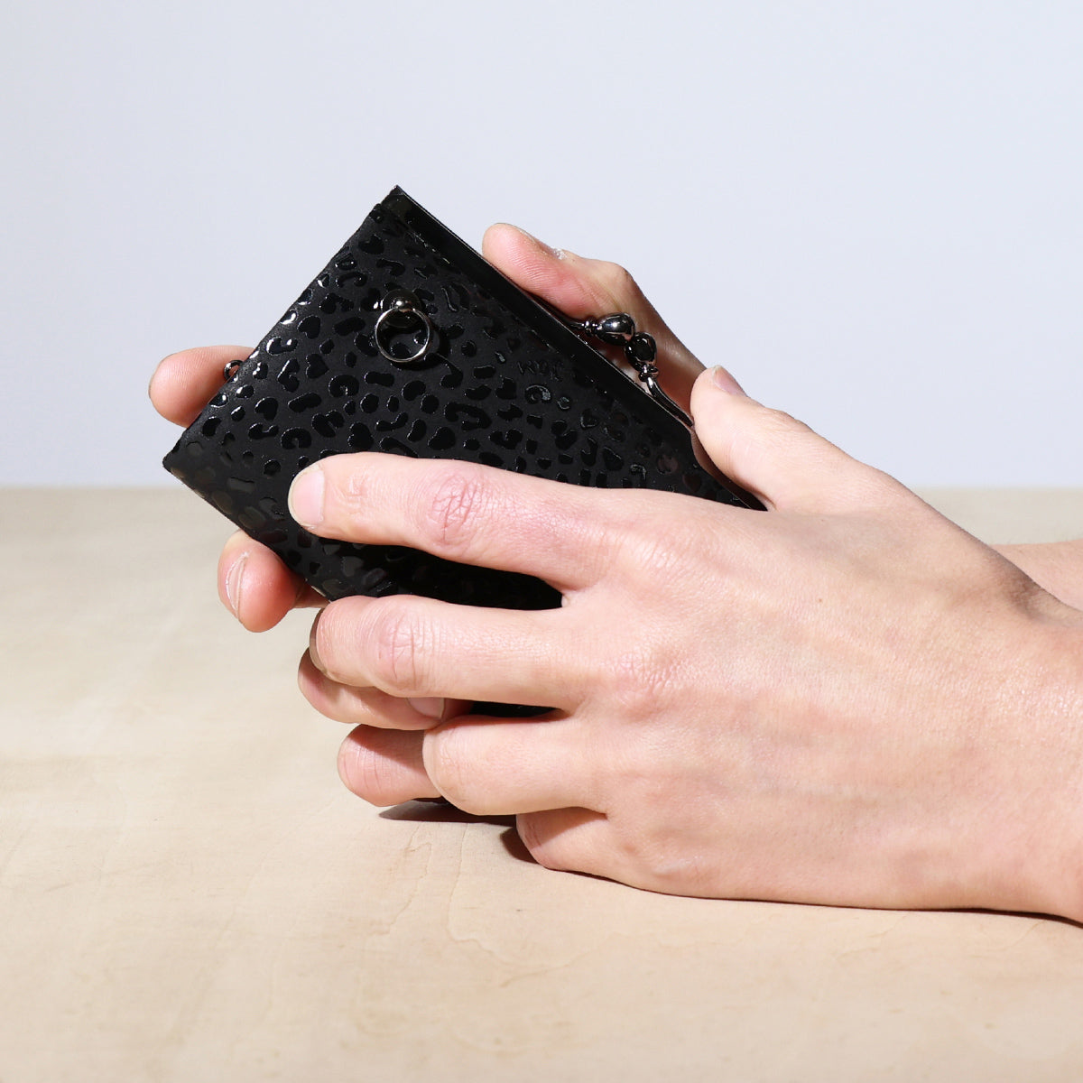 Inden - Indenya Clasp Purse Wallet Leopard Print