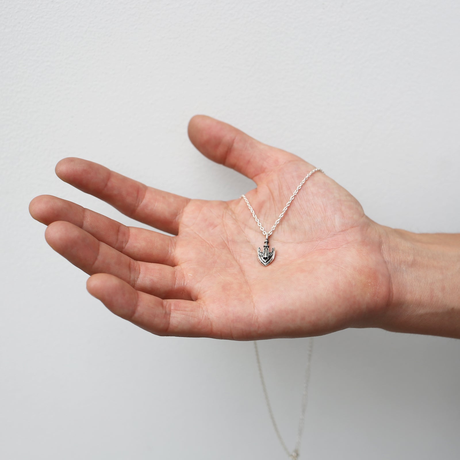 JoJo的奇妙冒險：不滅鑽石 替身箭項鍊