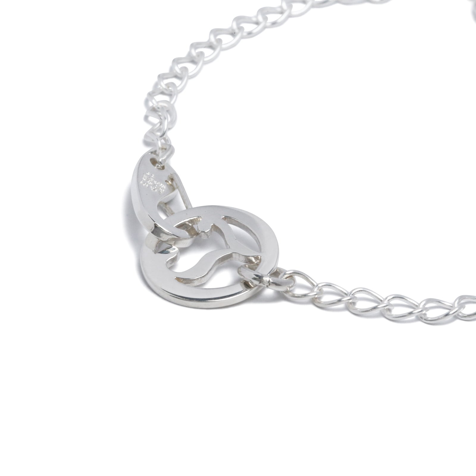 JoJo's Bizarre Adventure: Battle Tendency Cracker Vole Bracelet