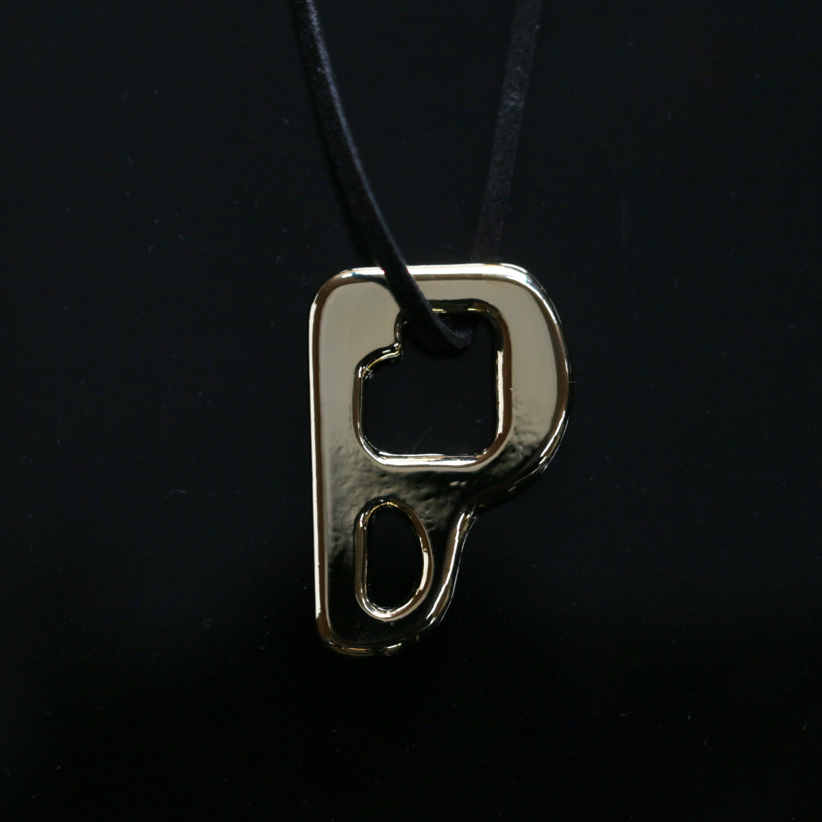 JoJo's Bizarre Adventure: Golden Wind P Necklace