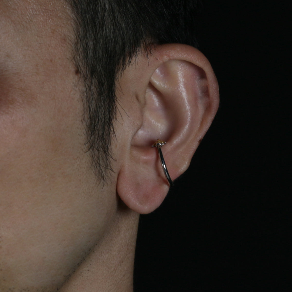 JoJo's Bizarre Adventure: Golden Wind Stand Arrow Ear Cuff (Single Ear)