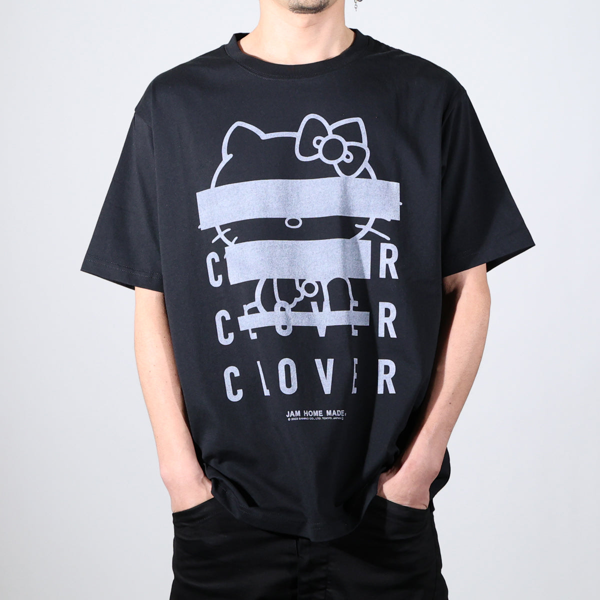 Hello Kitty Clover T-Shirt - Black