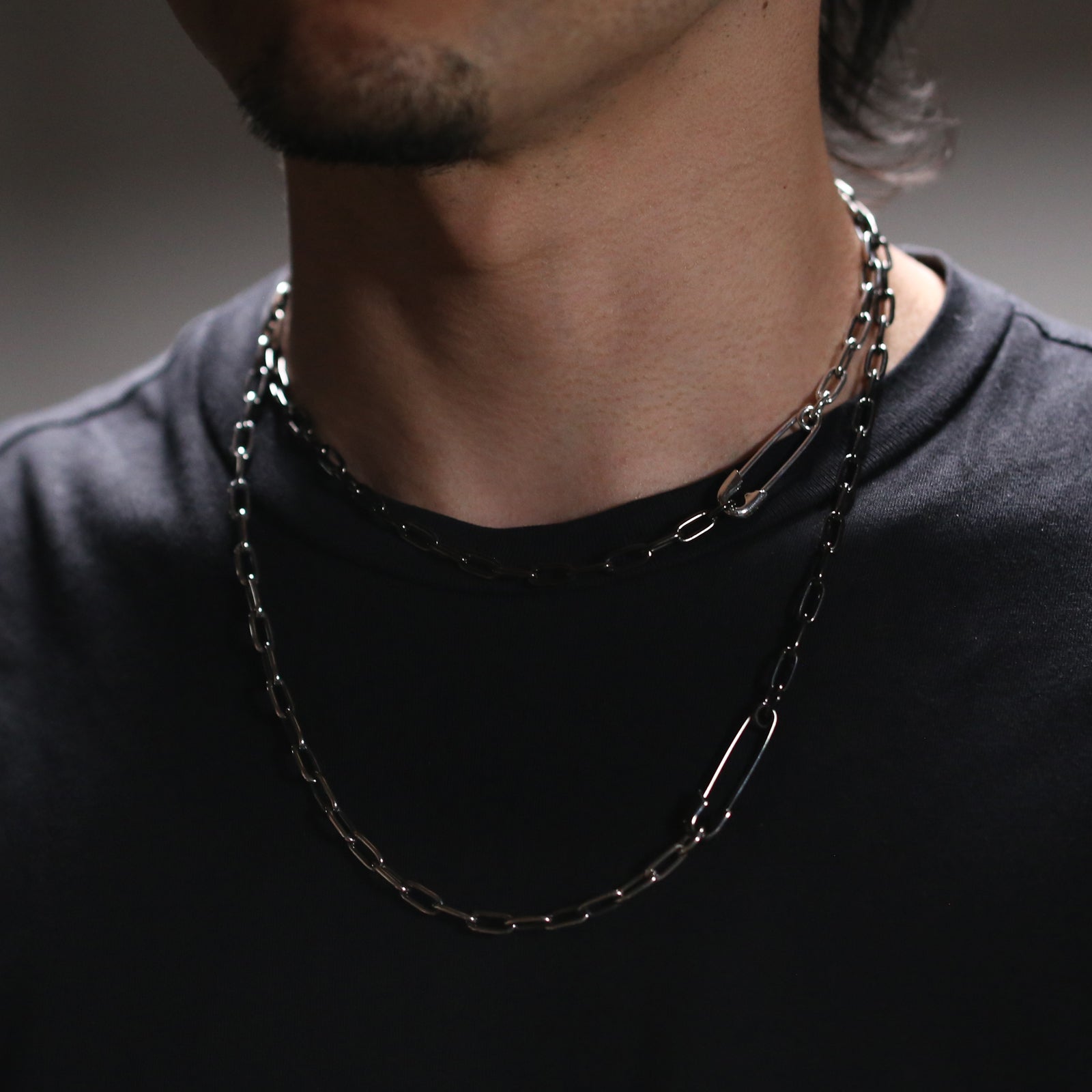 Safety Pin Long Azuki Chain Diamond Necklace M - Silver (Smoked Finish)